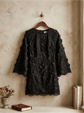 Anthropologie Eva Franco 3D Floral Shift Dress Black Size 4 NWT